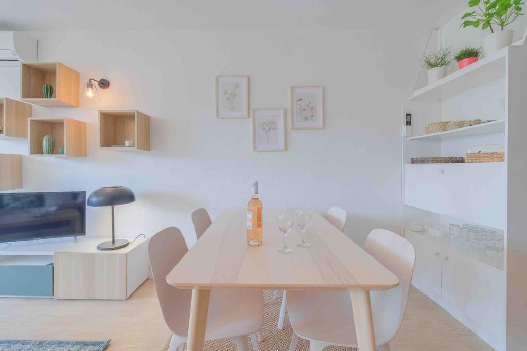 Boreal 4 Pax Bord De Mer Apartman Saint-Raphaël Kültér fotó