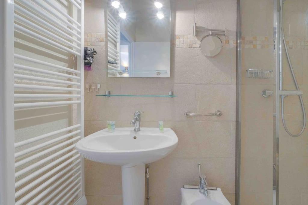 Boreal 4 Pax Bord De Mer Apartman Saint-Raphaël Kültér fotó